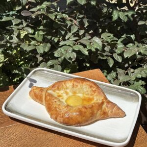 Хачапури по-аджарски
